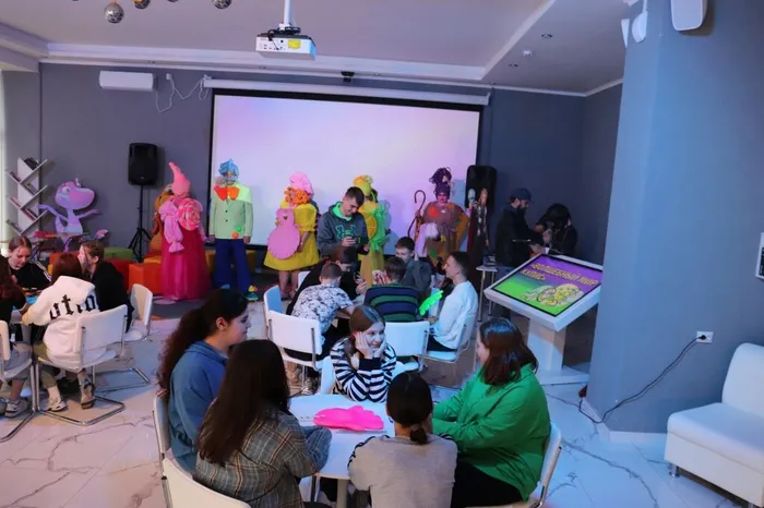 NlMyafuUiXE9pj6QuDtHeBcAewSQqbMKahGI6F48vWa2jRn9qHG3yKf10MXOxz1LiJXP3cP8opPYClkkwG0D7kd5